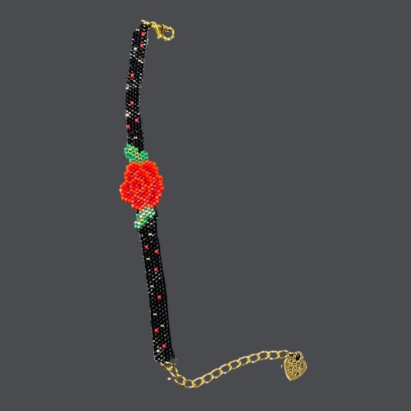 Handcrafted red rose bracelet w/ adjustable peyote handwoven band + heart charm - Picture 6 of 8